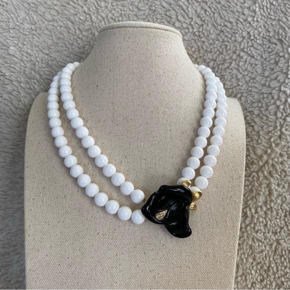 KJL for Avon Midnight Rose Necklace - Picture 1 of 7